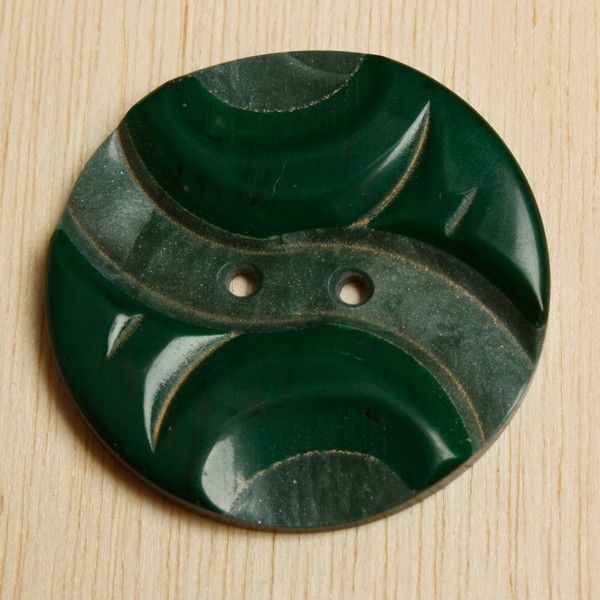 B085 アンティークプラスチック(カゼイン)ボタン