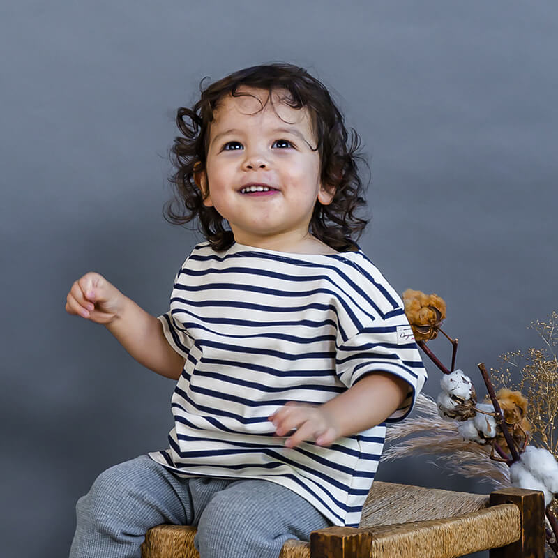 ボーダーTシャツ（ネイビー）