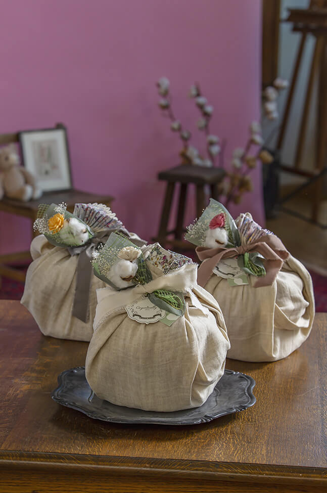 マルチケットのおむつケーキ