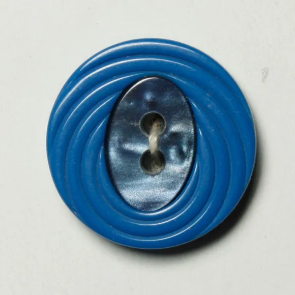 S034 アンティークプラスチックボタン