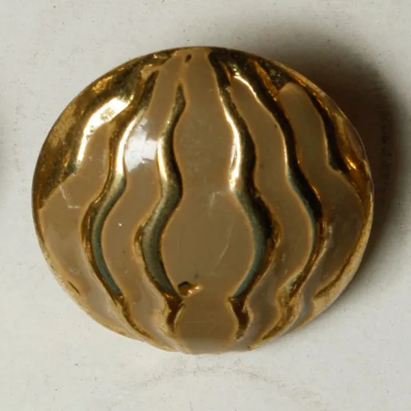 H035アンティークメタルボタン