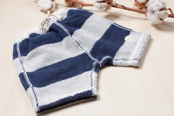 紺ボーダー パイルショートパンツ