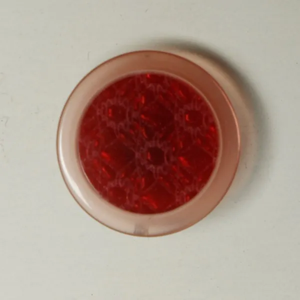 RU052 アンティークプラスチックボタン