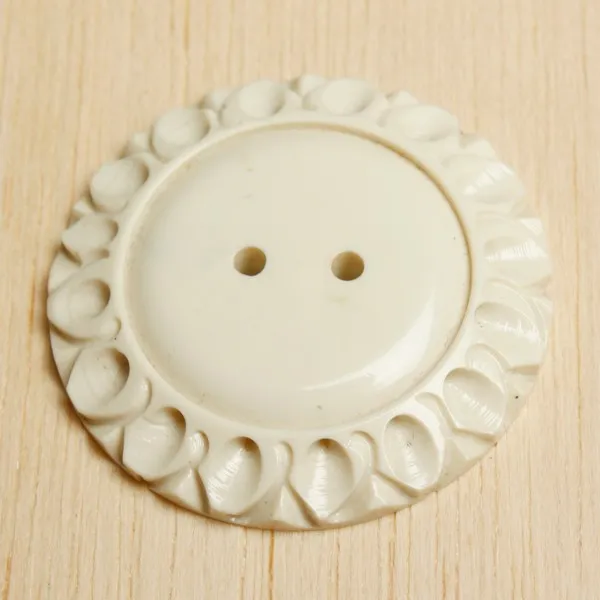 JUI064 アンティークプラスチック(カゼイン)ボタン