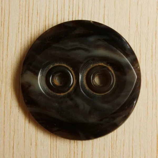 VFR075 アンティークプラスチック(カゼイン)ボタン