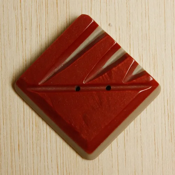 HI079アンティークプラスチック(カゼイン)ボタン