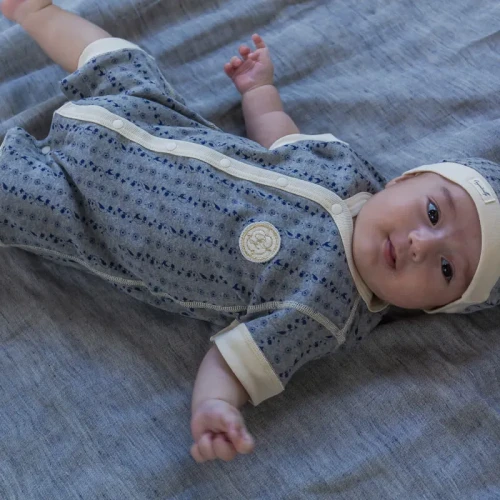 半袖ナチュラルプリントロンパース・グレー60/70cm